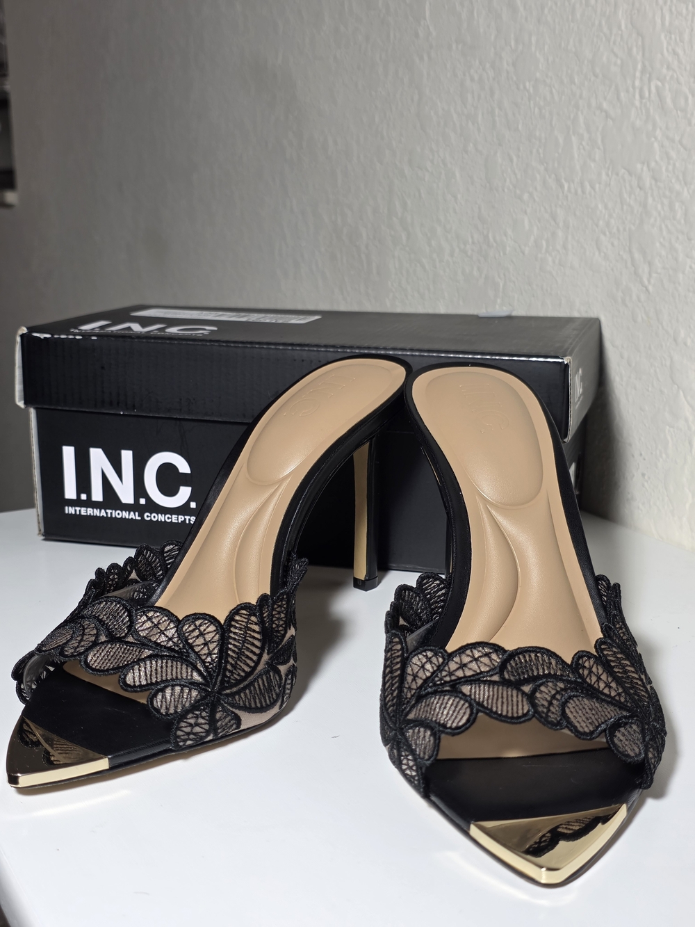 INC Amra Dress Slides Sandals Lace Pointed Toe Stiletto Mules Size 9